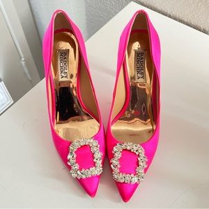 Badgley Mischka
Women's Cher Crystal Buckle Pumps